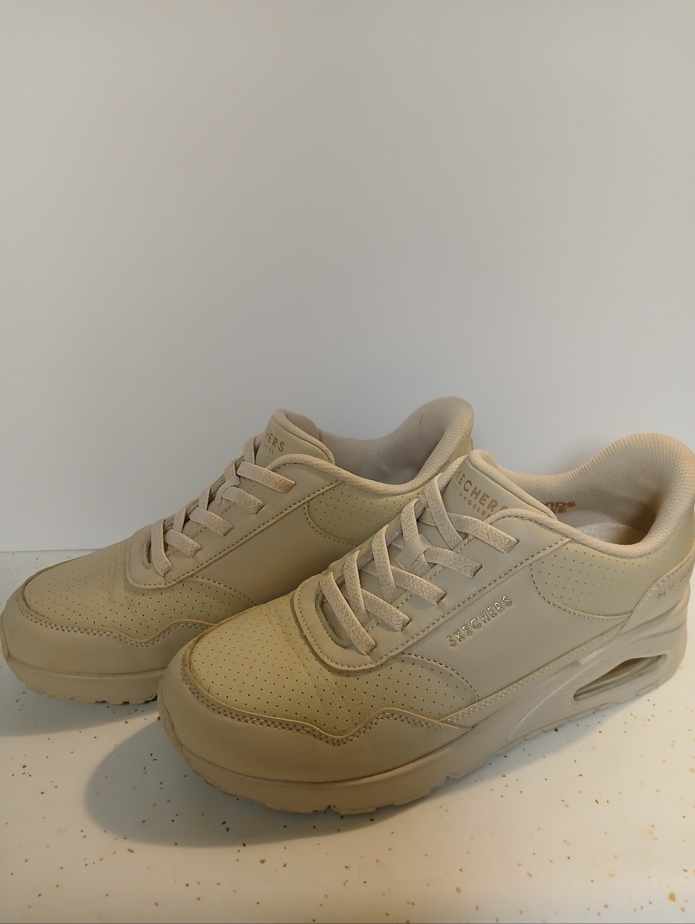 Skechers Woman's Cream Slip In's Sneakers